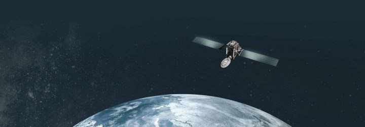 Satellitt